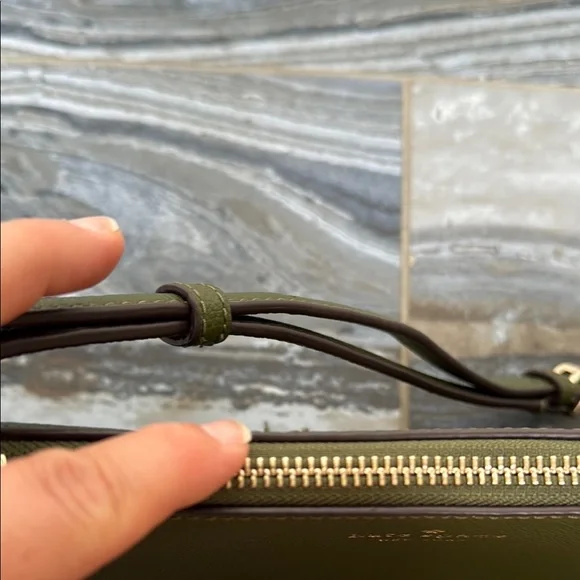 Kate Spade Olive Green Crossbody Bag - Picture 15 of 16